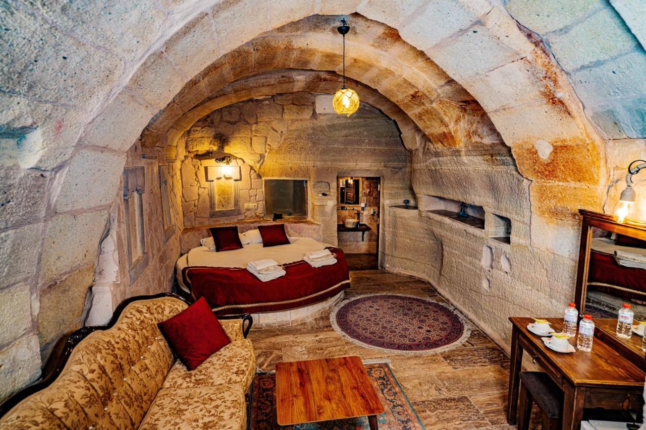 Cappadocia Caves Hotel Goreme Room photo